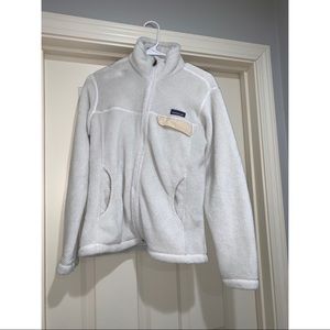 Patagonia woman’s zipup sweater M